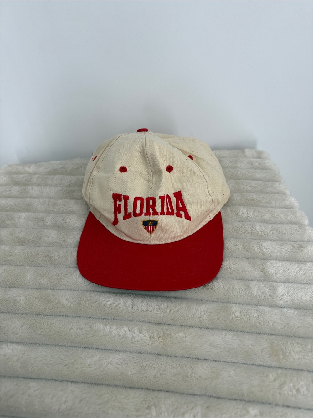 Vintage 90’s Florida Embroidered Two-Tone Baseball Cap - Red & Cream
